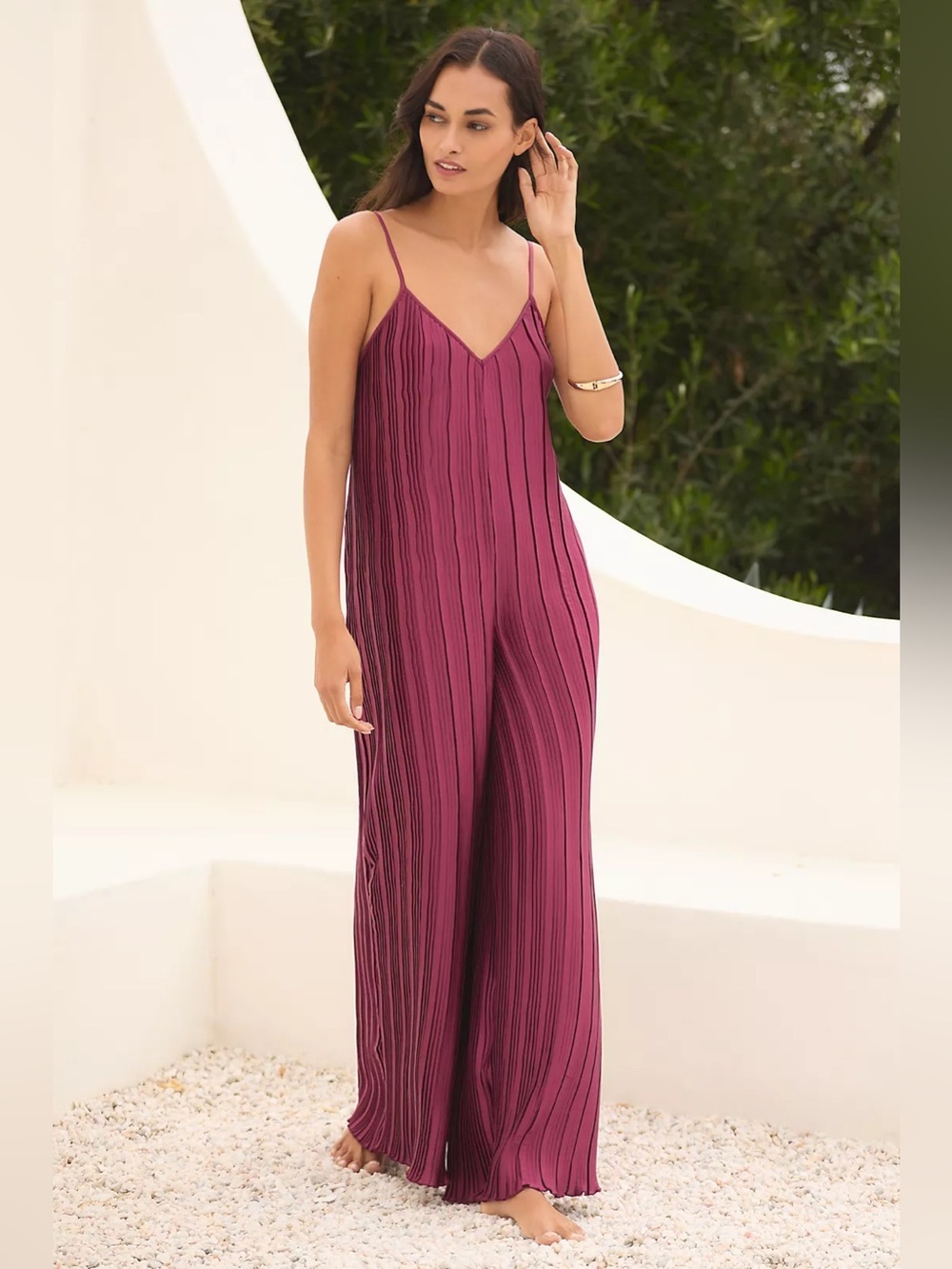 Anthropologie Sleeveless Plissé Jumpsuit size S in Wine - Picture 1 of 13